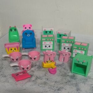 Colorful Cat-Themed Kitchen Playset